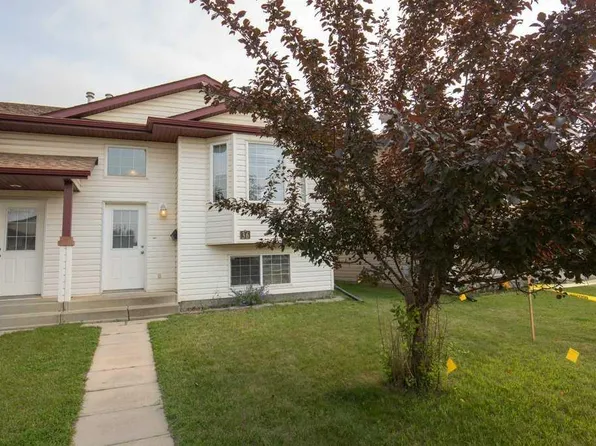 36 SW Keen Cres, Red Deer, AB T4P 4B9