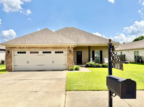 105 Kelsey Ln, Troy, AL 36079