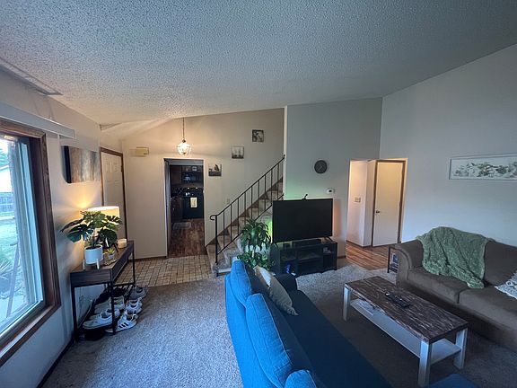 Living room (staged).
