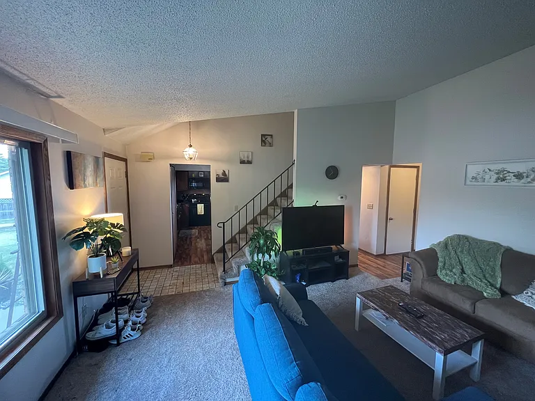 Living room (staged).