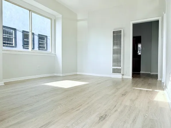 168 5th St, Richmond, CA 94801