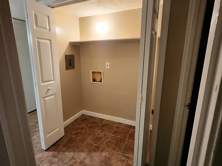 2835 Los Gatos Ct #3 — Photo 8