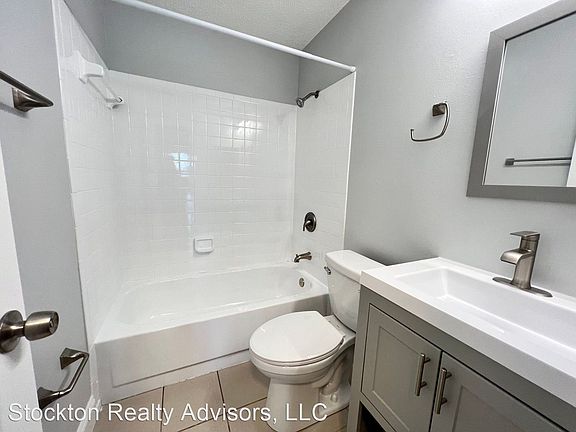 5th image of 5546 8th Street Ct W #10383951