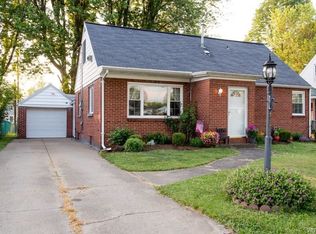 4728 Kennison Pkwy, Hamburg, NY 14075