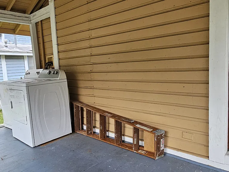 308 NW 2nd St #B — Photo 20