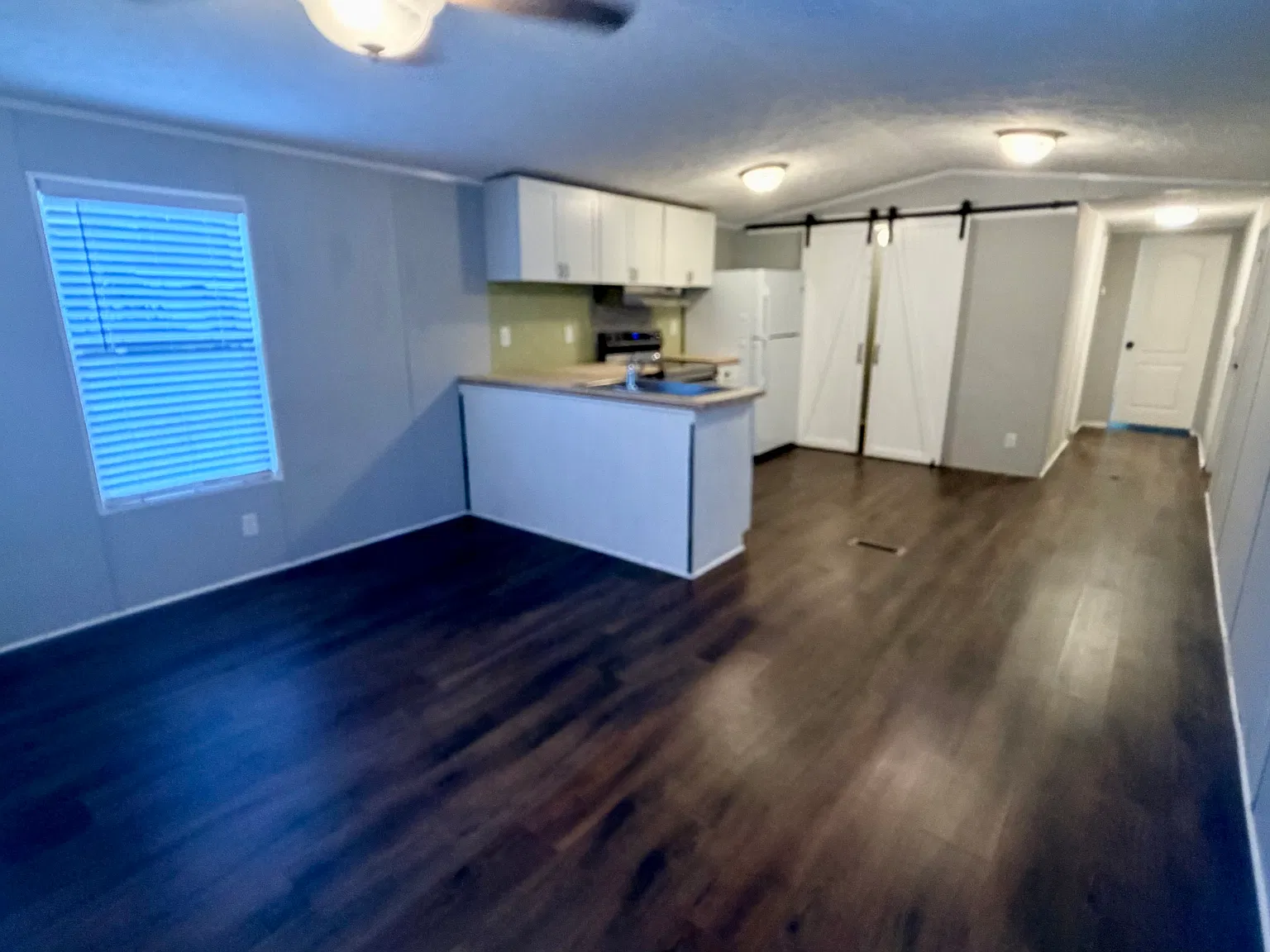 2 bed, 784 sqft, $950 — Photo 3