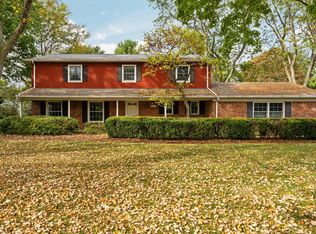 3390 Clover Dr, Saline, MI 48176