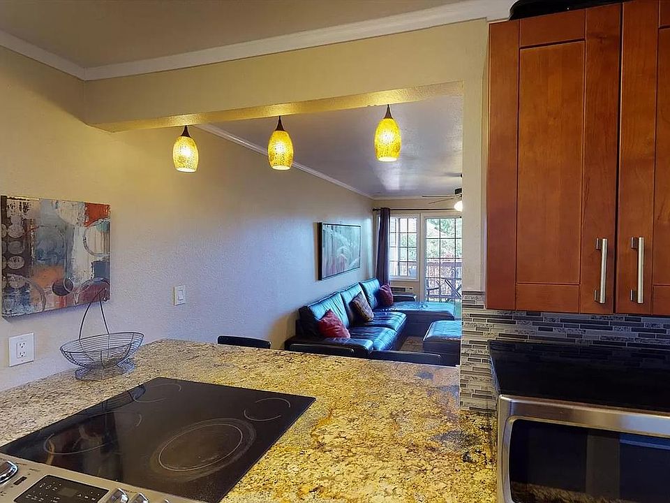 1st image of 140 Uwapo Rd APT 23-204