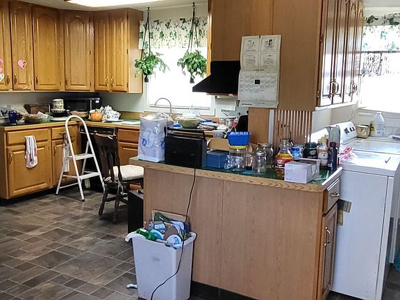 4th image of 1213 N Haynes Ave