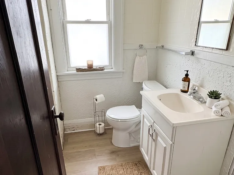 4110 Behrwald Ave #2 — Photo 8