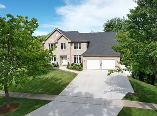 9033 Kearney Rd, Darien, IL 60561