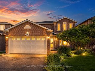 29 Muirbank Blvd, Toronto, ON M1C 4T7