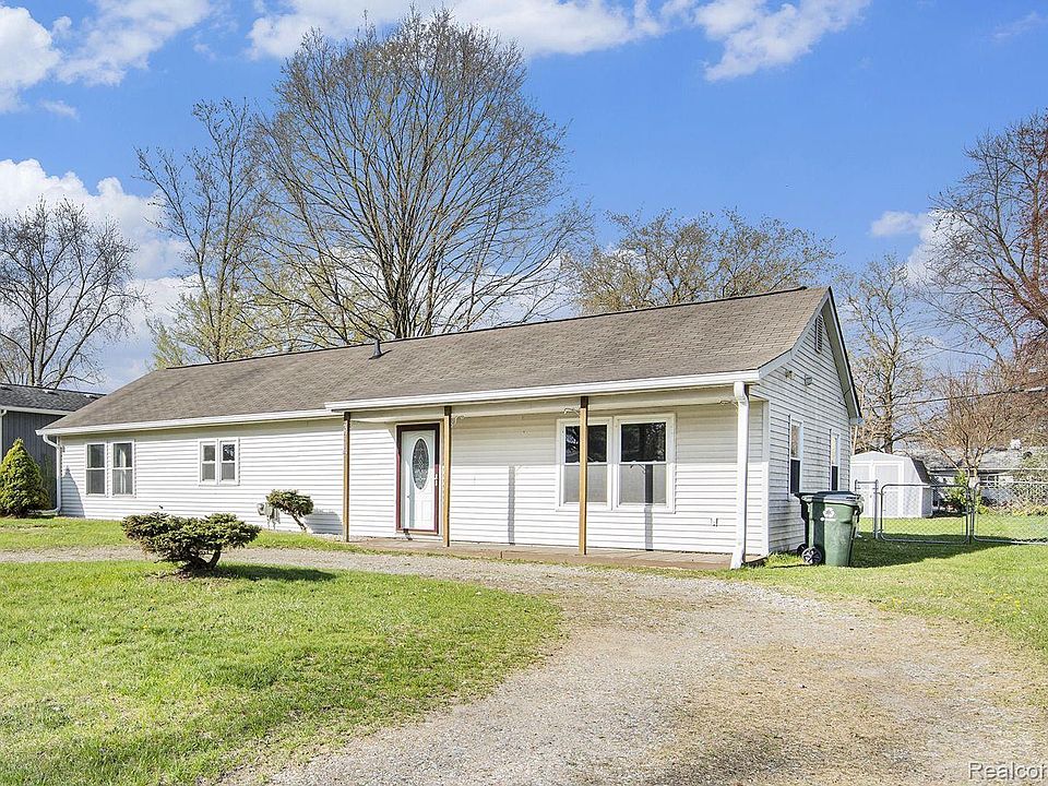 1st image of 3714 Gainesborough Dr
