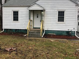 55 Deerpath Rd, Merrillville, IN 46410