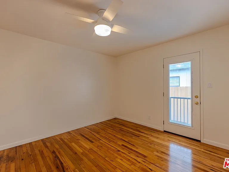302 N Maple St — Photo 19