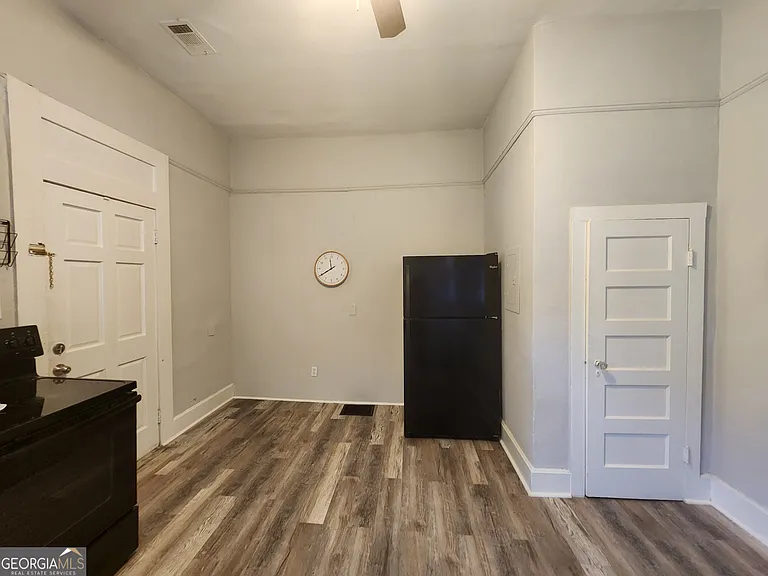 917 Oakview Ave #5 — Photo 7
