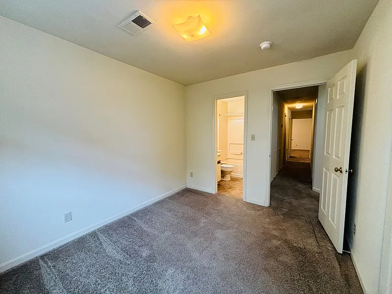 403A Berryfield Ln — Photo 16