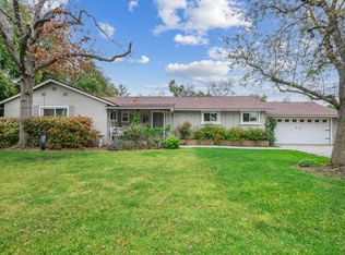 5694 N Nantucket Ave, Fresno, CA