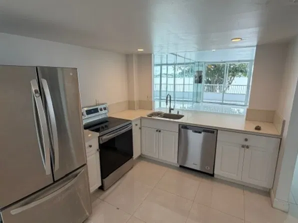 1175 NE Miami Gardens Dr Space 21, Miami, FL 33179