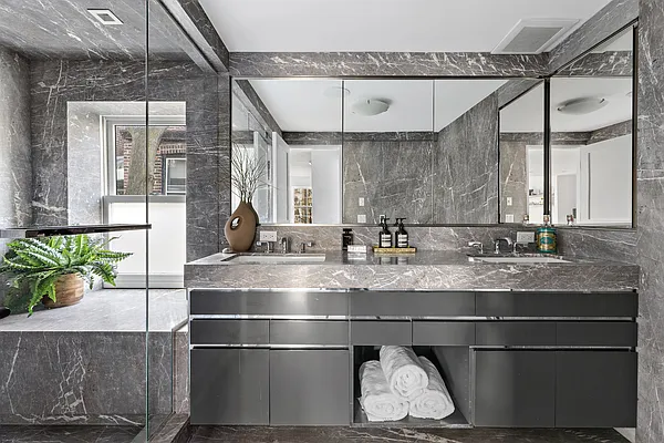 Sold by Compass | media 15