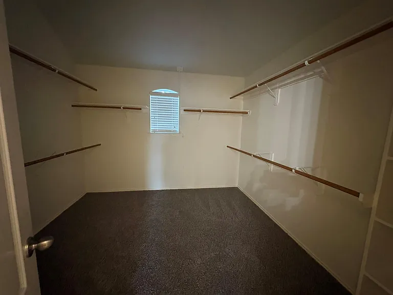 1902 Creegan Park Ct — Photo 21