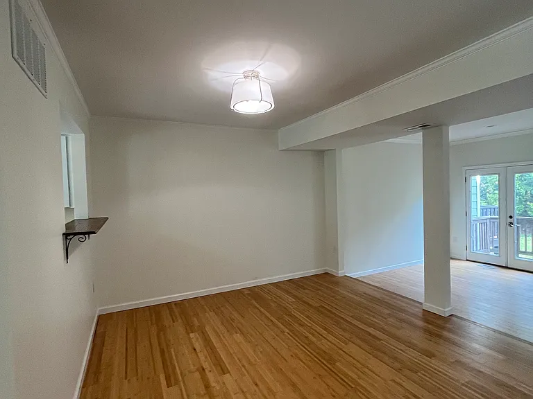 7724 Chatfield Ln — Photo 22