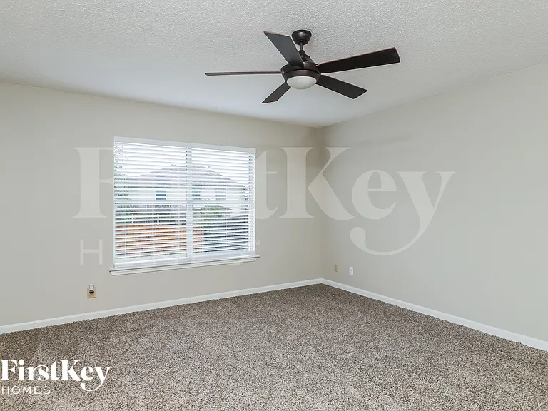 15975 Tampke Pl — Photo 9