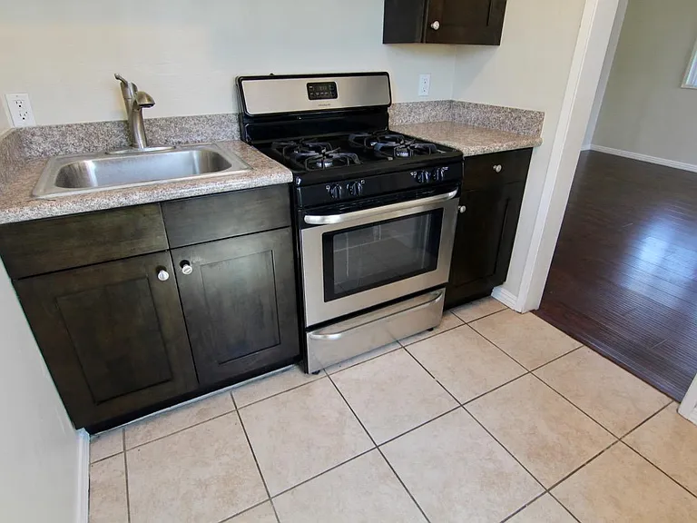 3347 Del Mar Ave #4 — Photo 13
