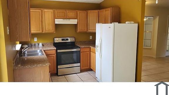 5th image of 832 Whisper Lake Ct