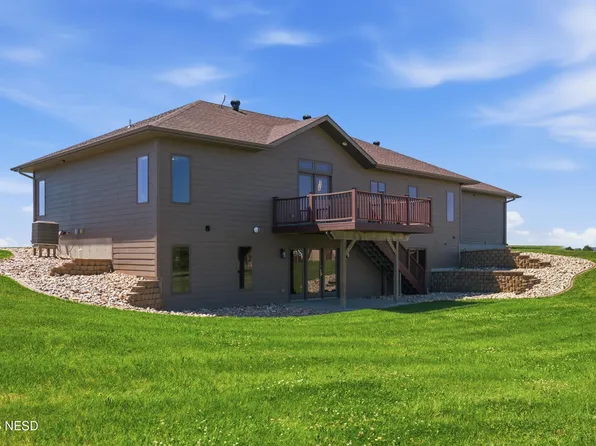 44946 173rd St, Watertown, SD 57201