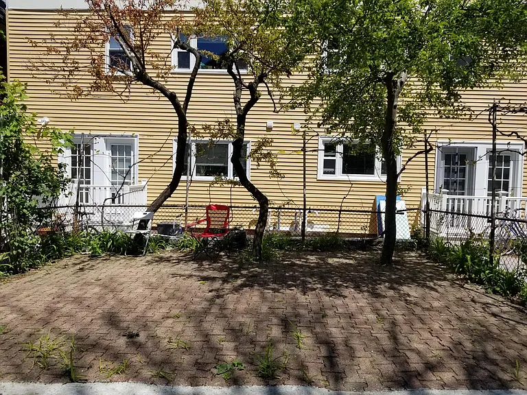 357 Highland Ave #3 — Photo 17