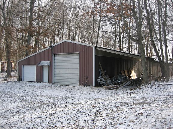 3rd image of 14695 S M 37 Hwy