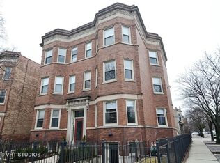 4452 N Dover St #3S, Chicago, IL 60640