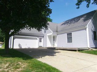 610 Illini Dr, East Peoria, IL 61611