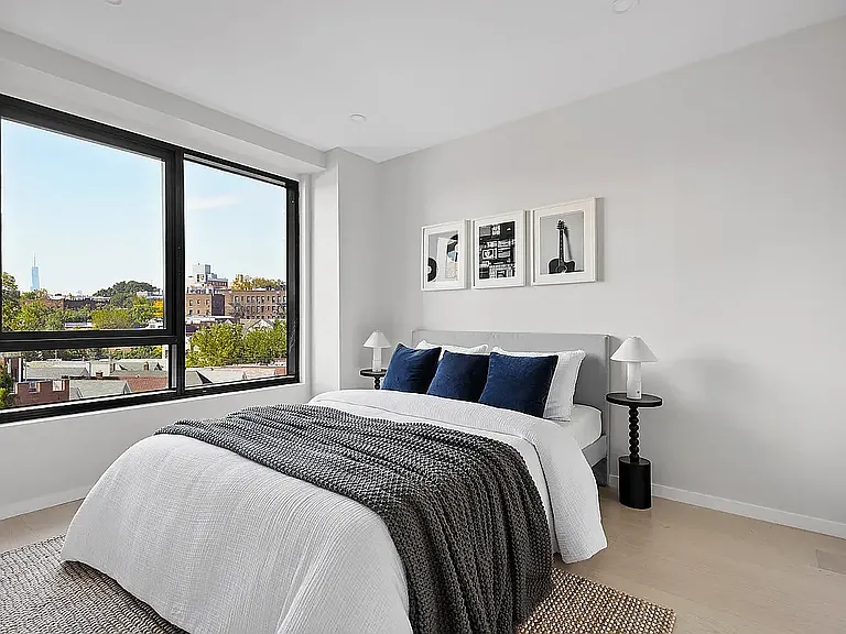 40-22 61st St #7B — Photo 3