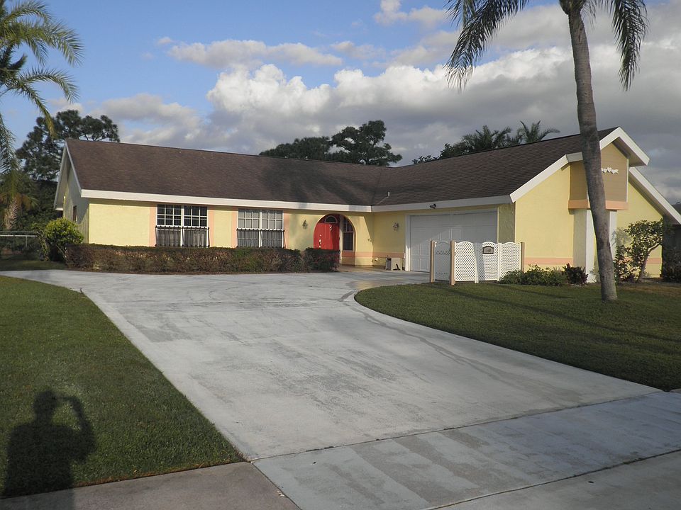 1st image of 540 Port Malabar Blvd NE