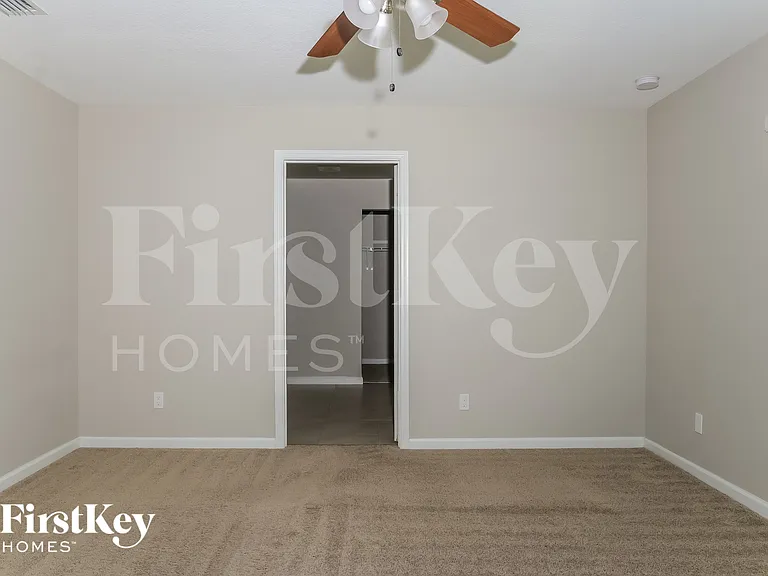 3765 SW Darby Ln — Photo 7