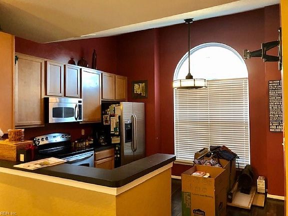 5th image of 6019 Rollingwood St