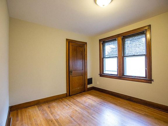 5th image of 1125 Northwest Blvd #1125