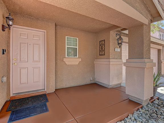 4th image of 5317 La Quinta Hills St