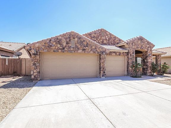 3rd image of 3629 W Menadota Dr