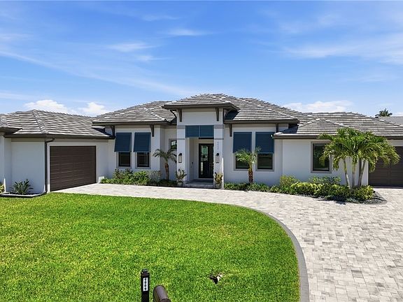2nd image of 4009 SW 25th Pl