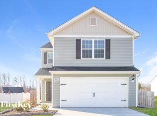 3910 Muddy Creek Dr, Winston Salem, NC 27107