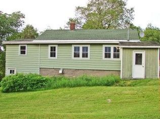 16 Saranac St, Lyon Mountain, NY 12952