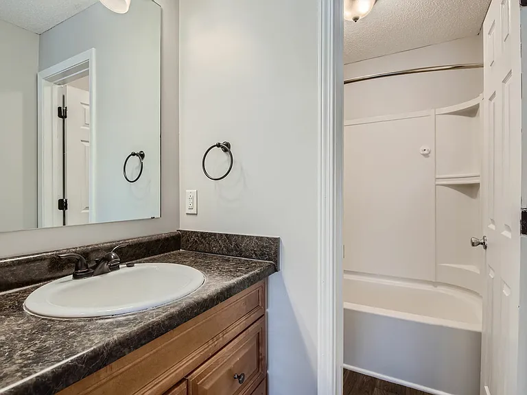 Rise Matthews Pointe — Photo 17