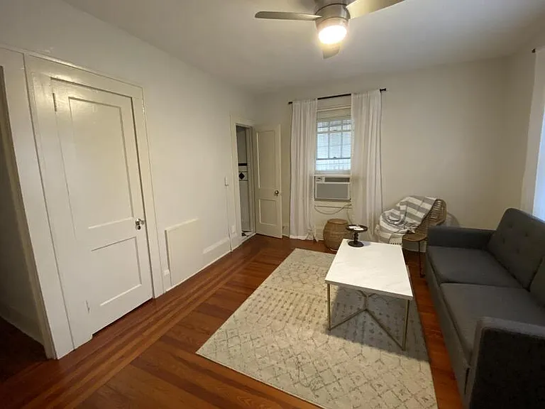 622 Harwood St #3 — Photo 9