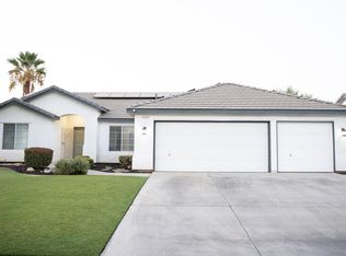 10710 Falling Springs Ave, Bakersfield, CA 93312
