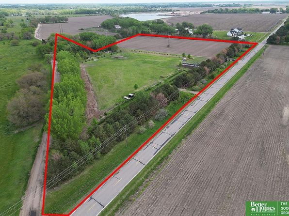 2004 E Stolley Park Rd, Grand Island, NE 68801