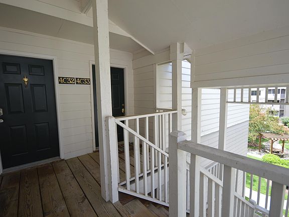 3rd image of 600 Audubon Lake Dr APT 4C32
