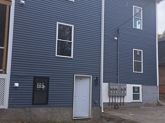 4th image of 3 Hancock St APT 1